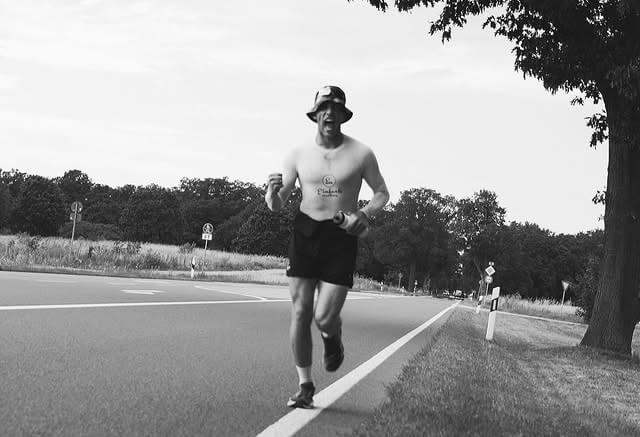Aleksander running 61 marathon in 61 days